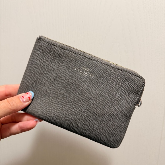 Coach Wristlets - PLEASE READ - Picture 2 of 8